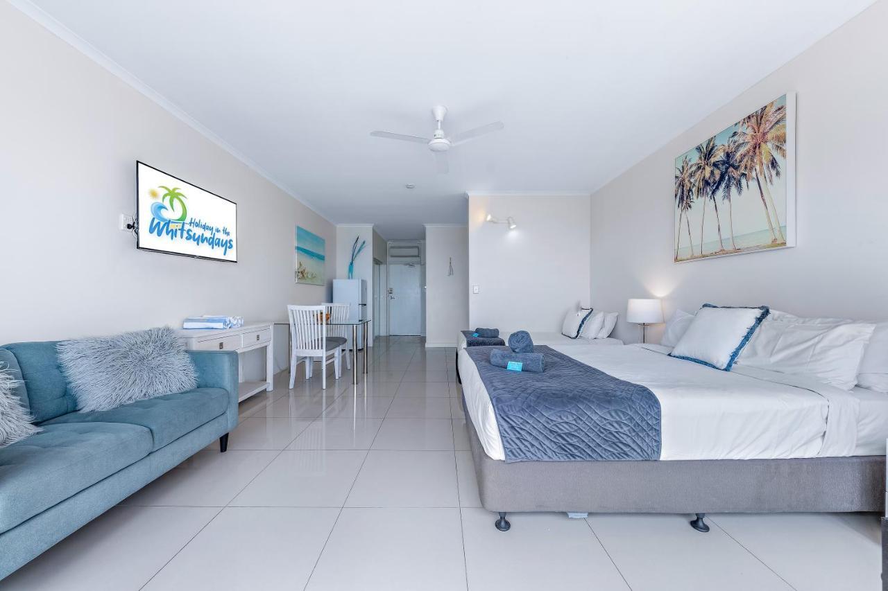 Central Ocean View Studio 27A Airlie Beach Bagian luar foto