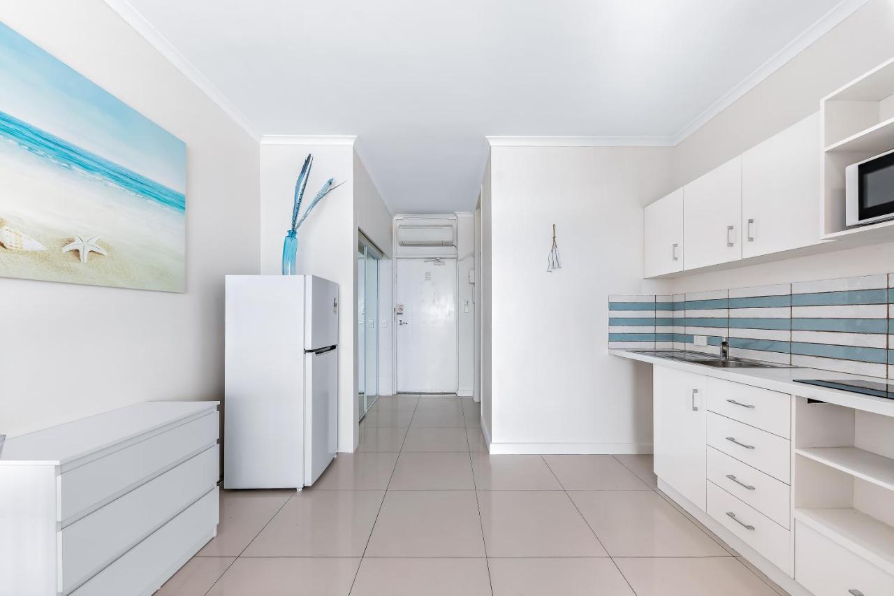 Central Ocean View Studio 27A Airlie Beach Bagian luar foto
